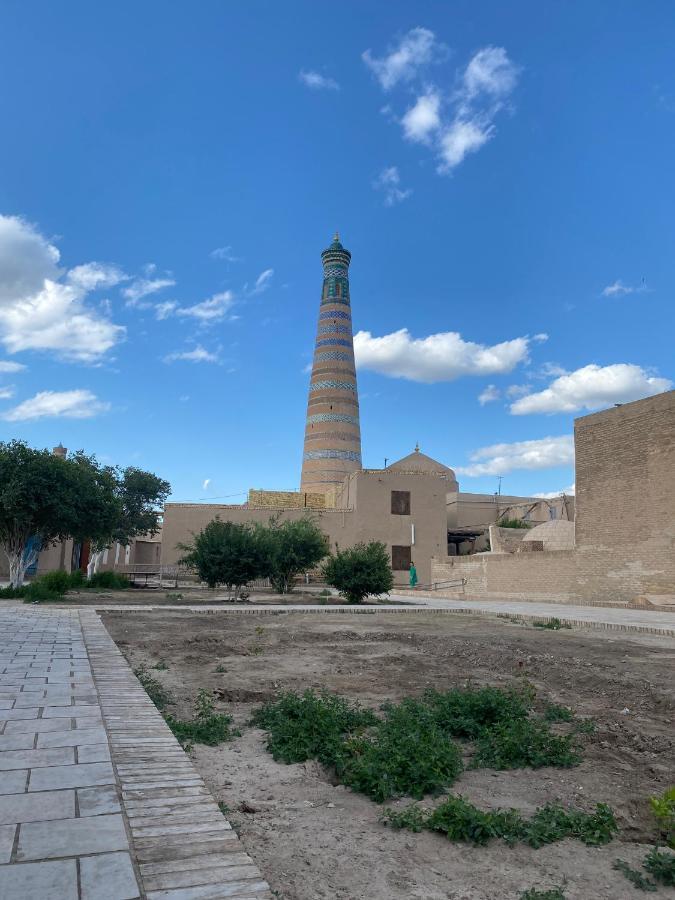 Polvon Ota Hotel Khiva Bagian luar foto