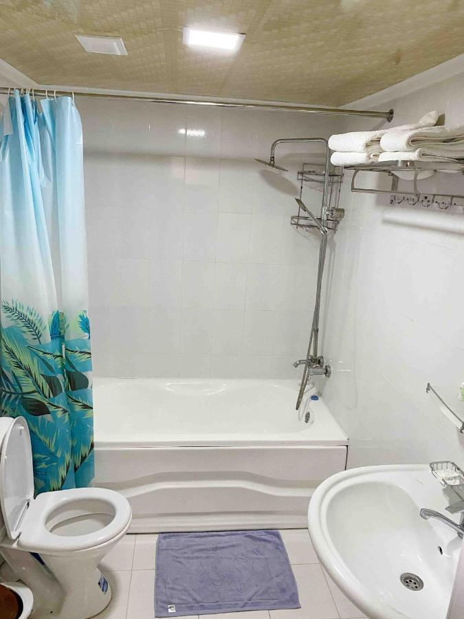 Polvon Ota Hotel Khiva Bagian luar foto